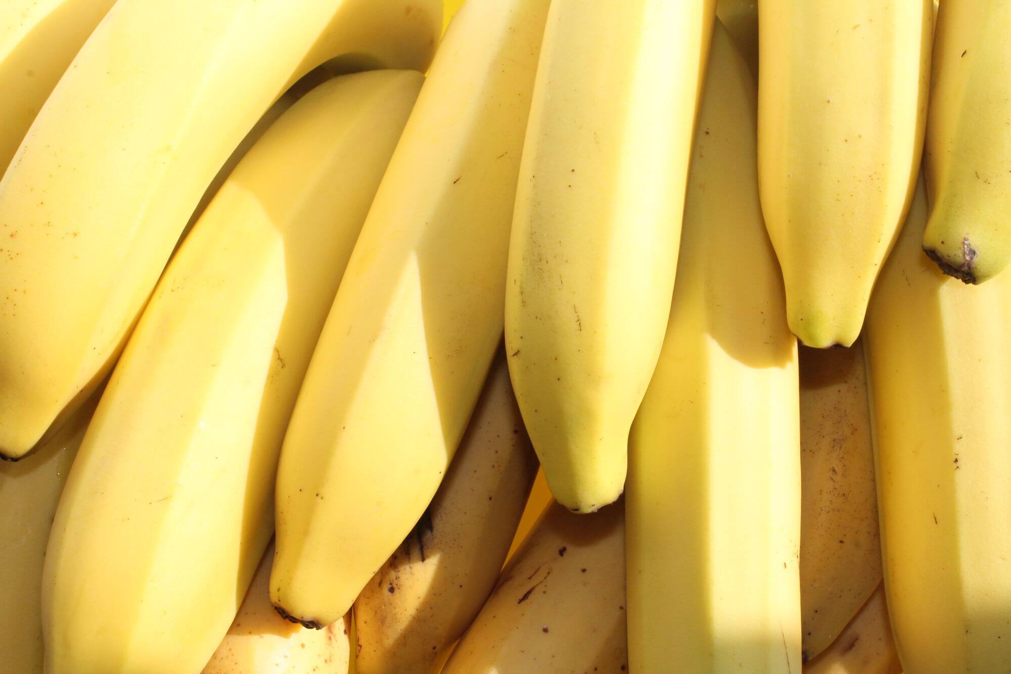 Чем отстирать банан с детской одежды