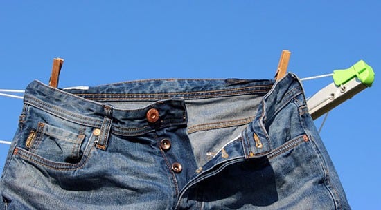 Как удалить пятно от ржавчины на джинсах