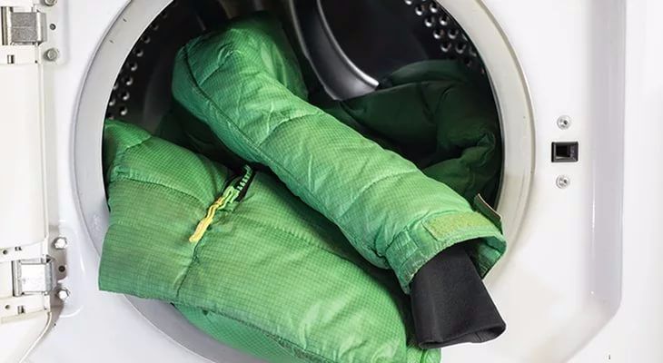 Как постирать зимнюю куртку в стиральной машине
