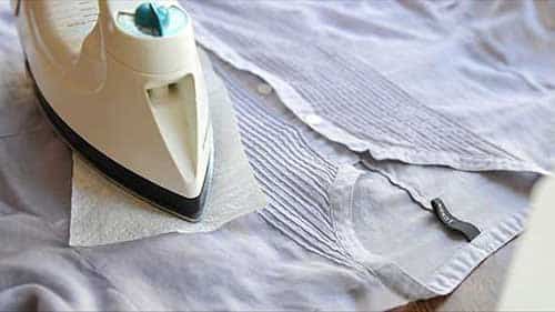как очистить масляное пятно с одежды
